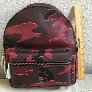 MEDIUM CHARLIE BACKPACK IN WILD CAMO PRINT F31452